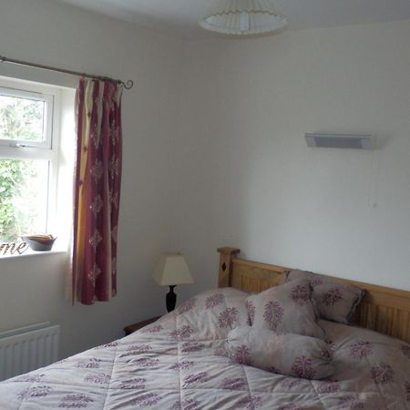 Causeway Tavern Bed & Breakfast Bushmills Exteriör bild