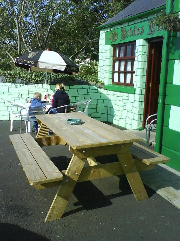 Causeway Tavern Bed & Breakfast Bushmills Exteriör bild