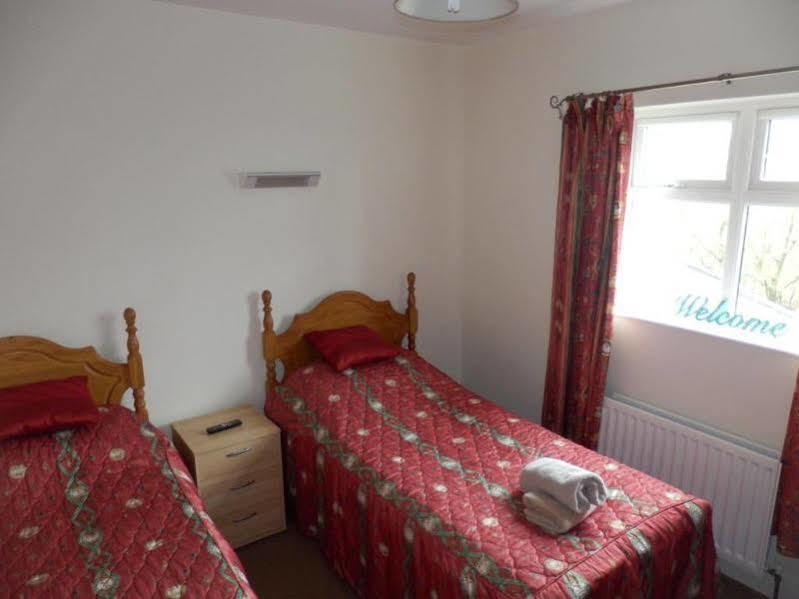 Causeway Tavern Bed & Breakfast Bushmills Exteriör bild